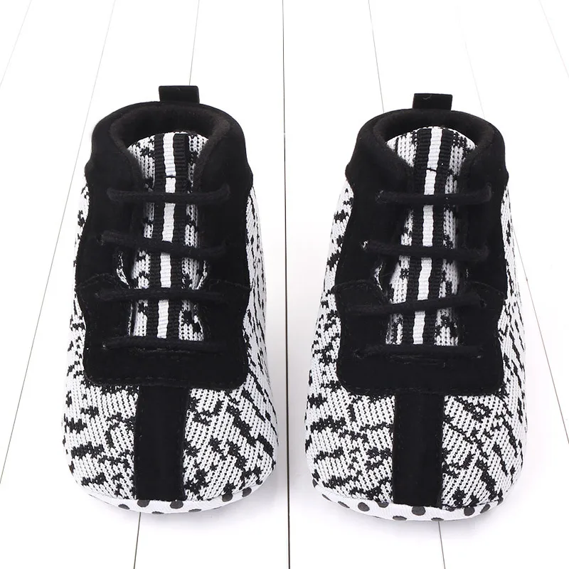 Детская обувь для новорожденных мальчиков и девочек; осенние кружевные леопардовые кроссовки для первых шагов; Классическая Повседневная обувь для малышей