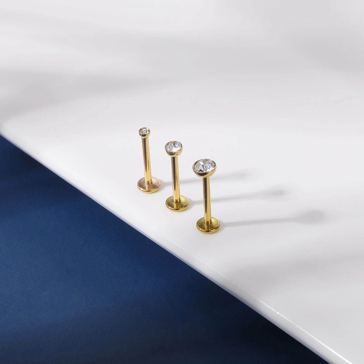 AOEDEJ 16G Gold Plated Conch Tragus Piercing Earring Zircon Lip Studs Stainless Steel Labret Piercing Helix Earring Jewelry Men