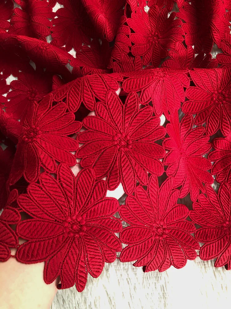 Neuer Stil Roter Afrikanischer Stoff Luxus 2026 Hochwertige Spitze Wasserlösliche Bestickte Modische Weiche Spitzenstoffe 5 Yards – Detail 14