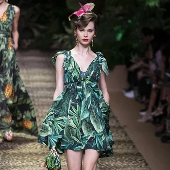

See Orange Brand Holiday Dress Deep-N Neck Sexy Dress 2020 Show Summer Dress Green Print Dress