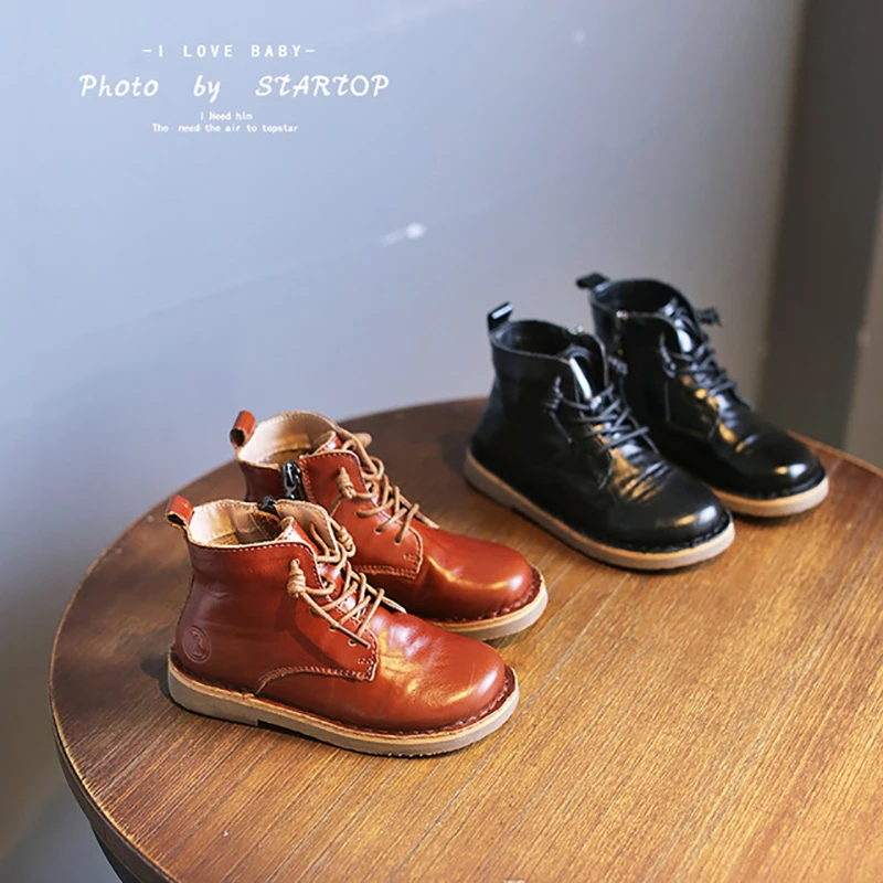 

Dolakids fashion children's shoes children's boots European and American vintage boy and girl boots leather shoes Martin boots