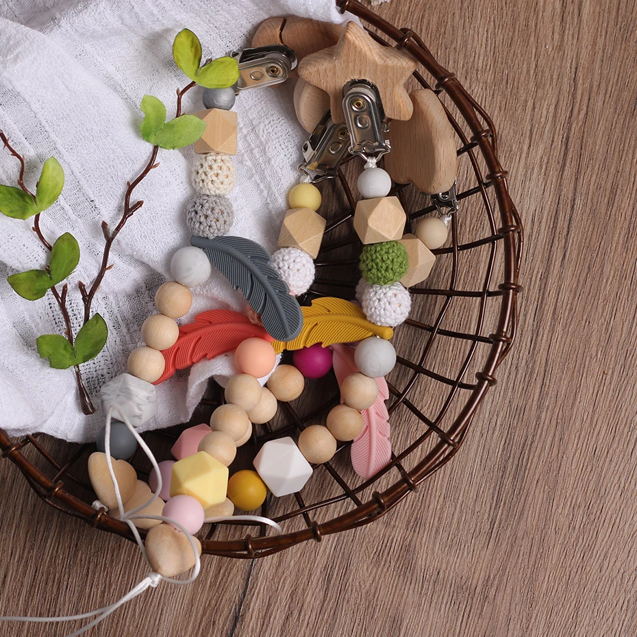 pacifier clips 1pc baby silica gel teeth beech attache cartoon dummy clip Nipple chain baby feeding Pacifier Clip baby