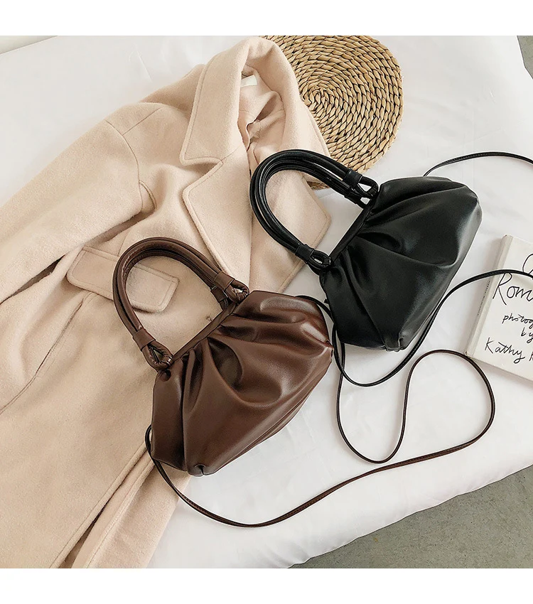 Women Messenger Bag Simple Dumplings Designer Retro New Fashion Cloud Female Crossbody Shoulder Bag Tide Handbag Clutch Bag