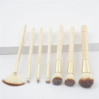 

7pcs/set Bamboo Makeup Brushes Set Portable Face Powder Highlighter Blush Concealer Blending Eyeshadow Eyebrow Brush Kit T07003