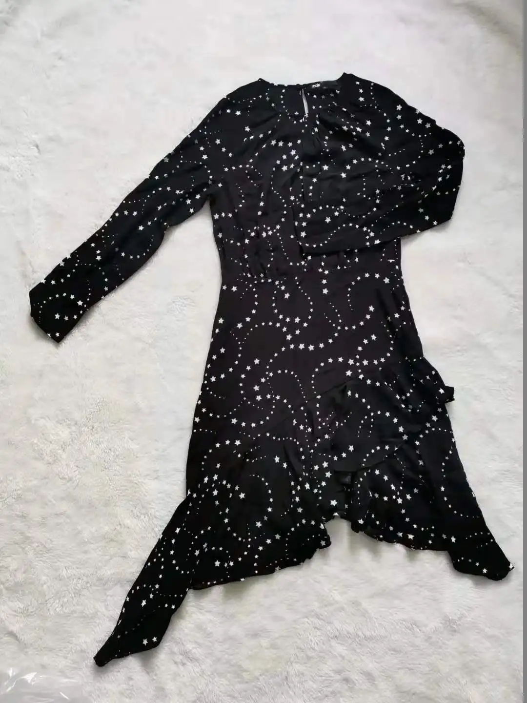 Женское платье, французское, одиночное, Осень-зима, принт со звездой, черное, необычное, миди платье