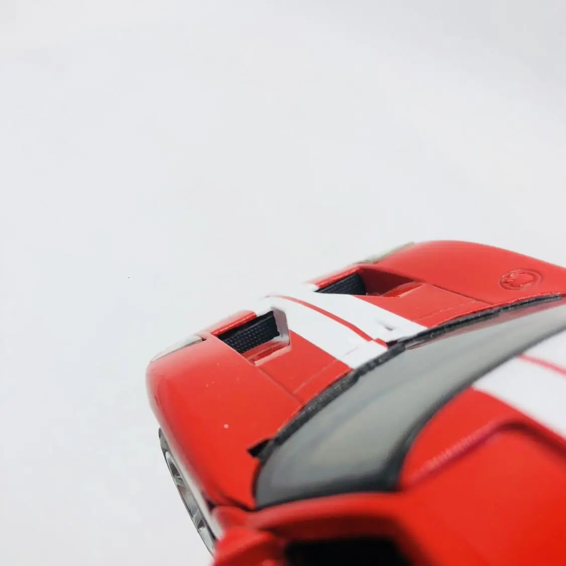 Красный 1/32 редкий специальный литой металл 2005 Американский GT суперкар модель мебель выставка Коллекция игрушек для детей
