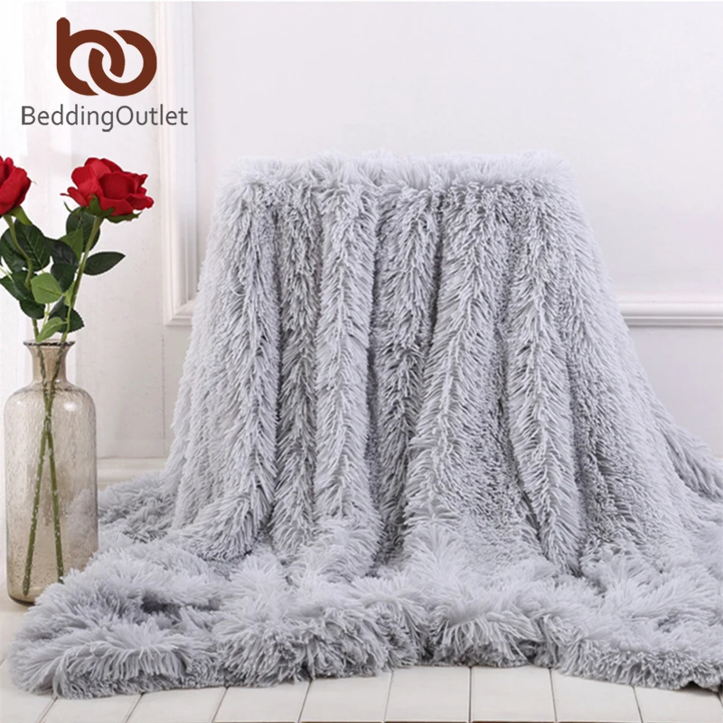 BeddingOutlet Одеяло мохнатый бросать Мягкое плюшевое покрывало на кровать из