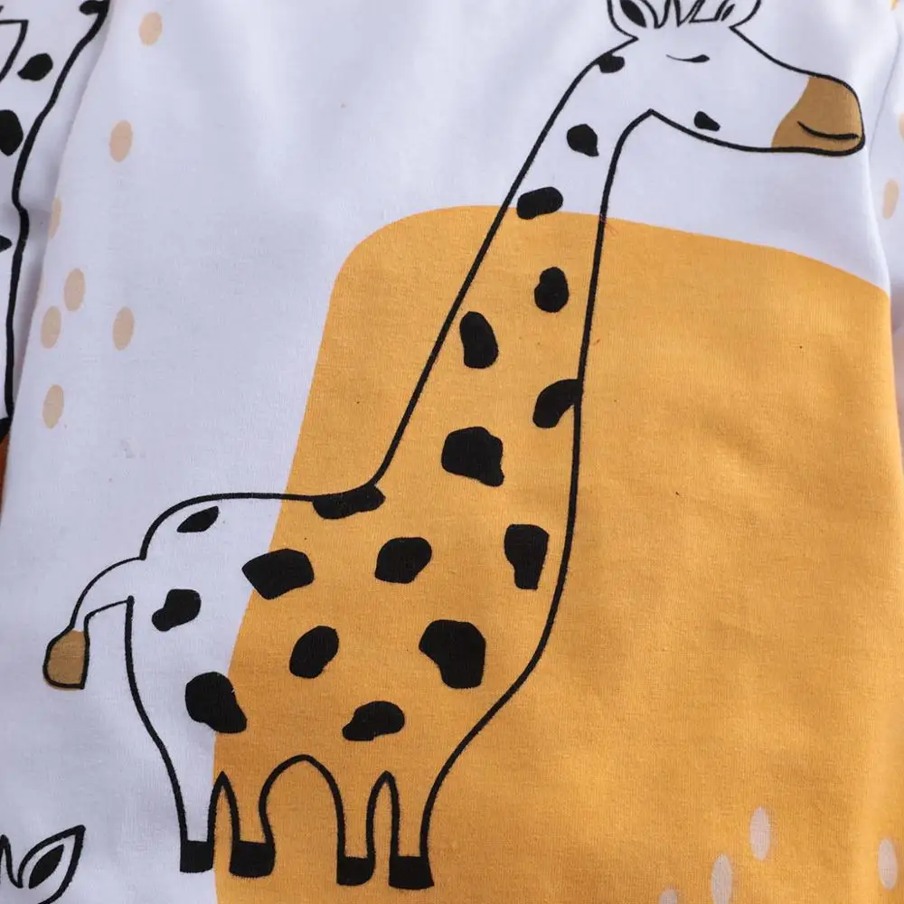 Ceny PatPat Baby Boy Girl nadruk z żyrafą kombinezon z długim rękawem dół Snap wiosna jesień zima wokół szyi z długim rękawem bawełna