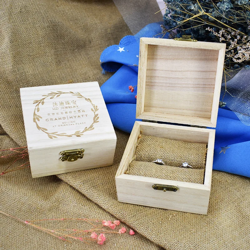 

Customizable Wooden Marriage Ring Box Personalized Wedding/Valentine's Day Engagement Box Jewlery Box
