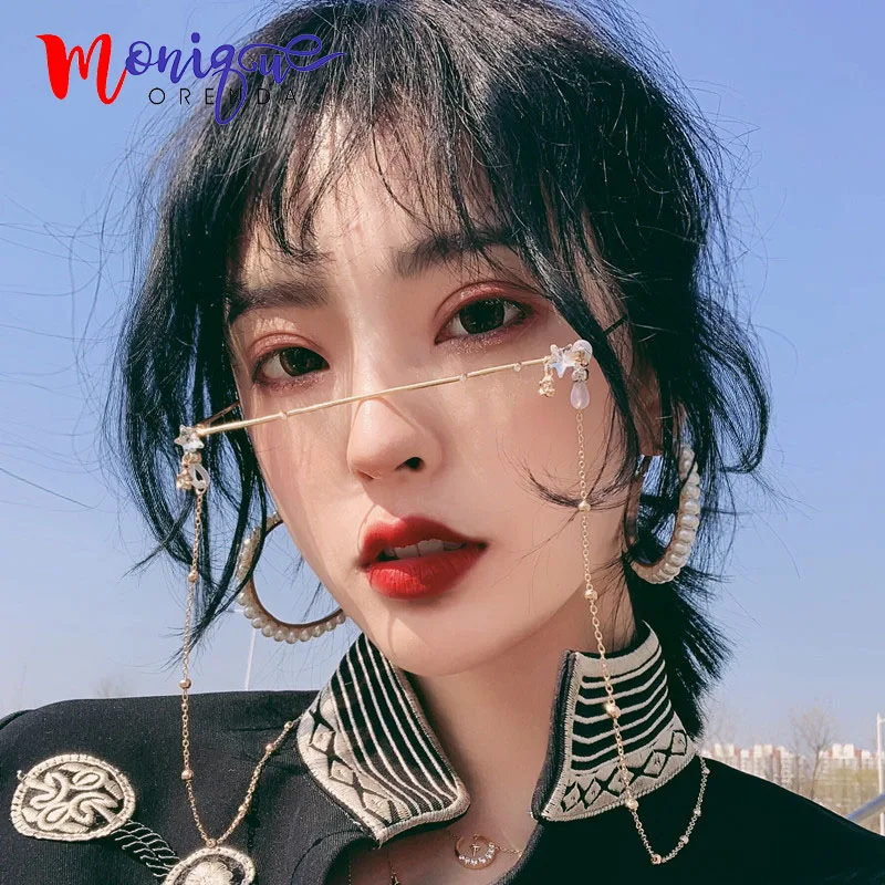 

2019 Luxury eyeglasses alloy frame for women strange lensless chain pentagram decoration half frame bling rhinestone glasses