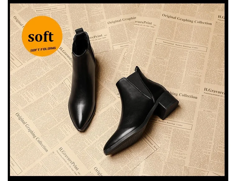 2021 Autumn and Winter New Thick Heel Short Boots Women's British Style Korean Pointed Martin Boots and Bare Boots Pointed Shoes