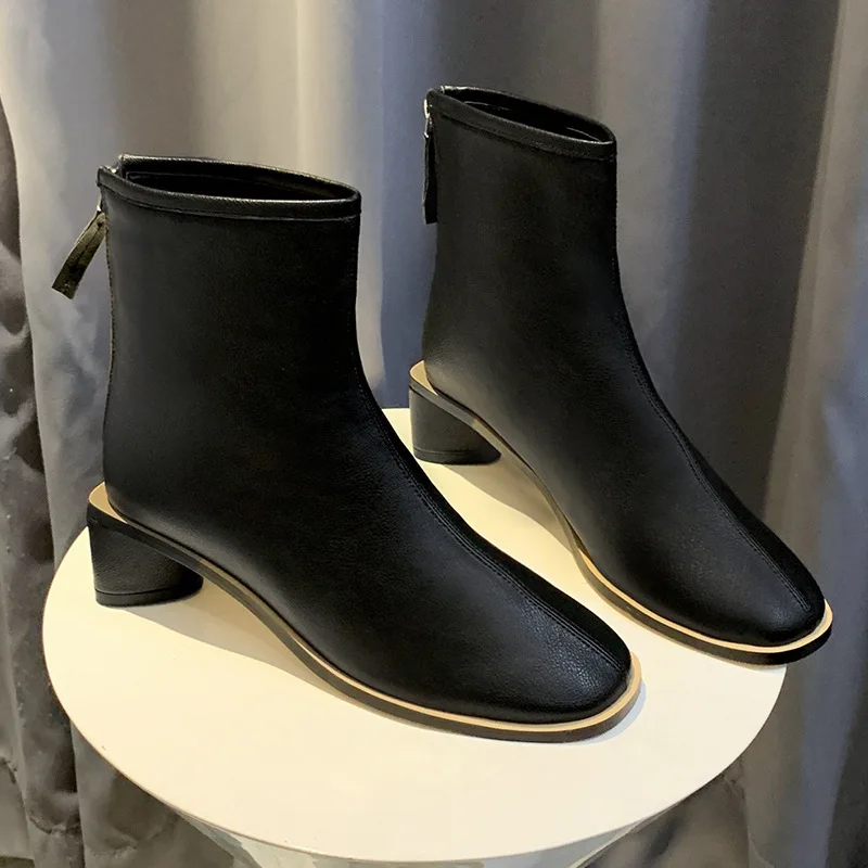 Bootee/ г. Женские резиновые сапоги с круглым носком зимняя обувь ботильоны на низком каблуке женские роскошные дизайнерские сабо на молнии - Цвет: 2