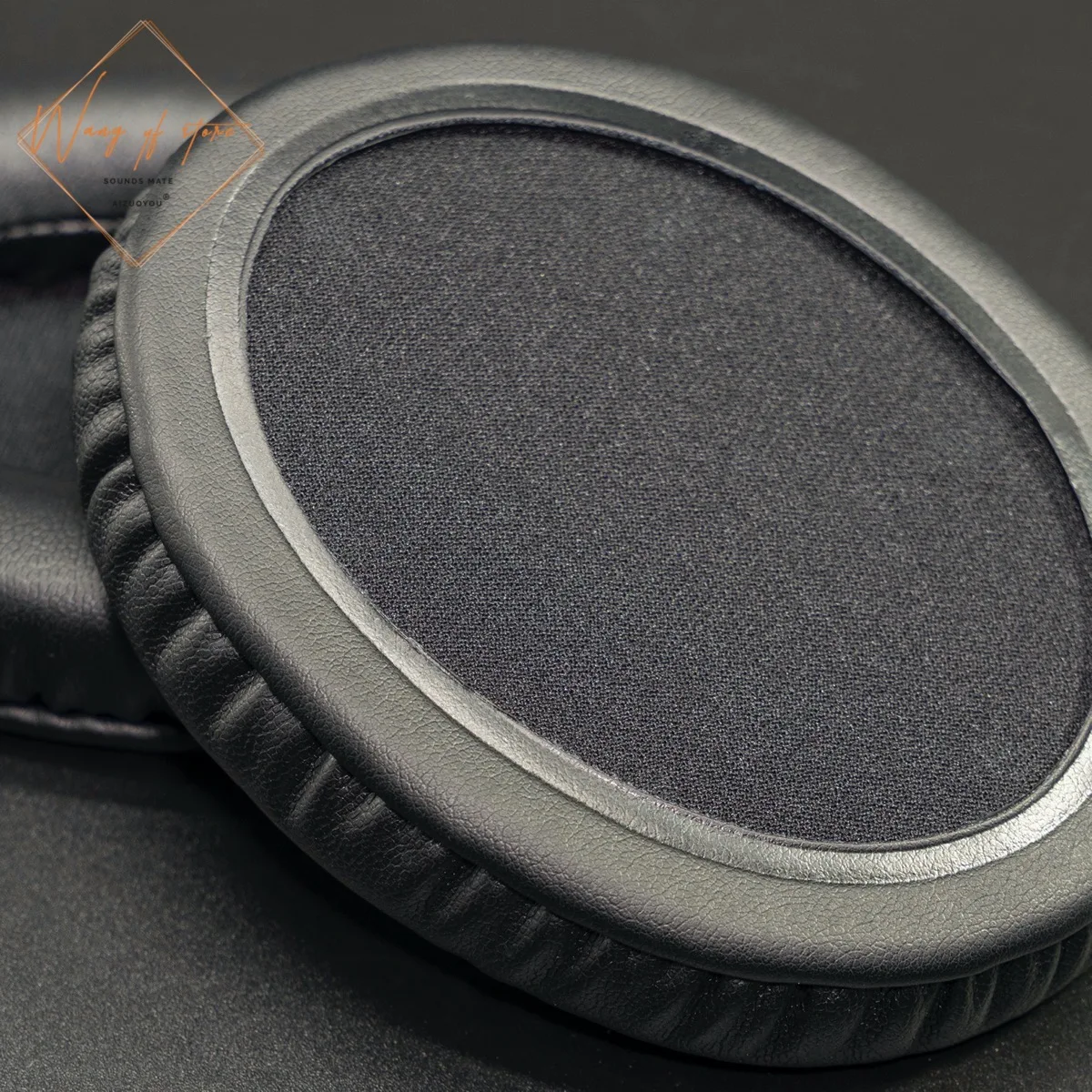 Almofada oval em formato de ovo em