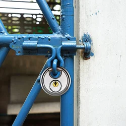 Keyed Padlock Stainless Steel Discus Lock with Shackle for Sheds Storage Unit Garages and Fence Chain Lock Bicycle Security Lock