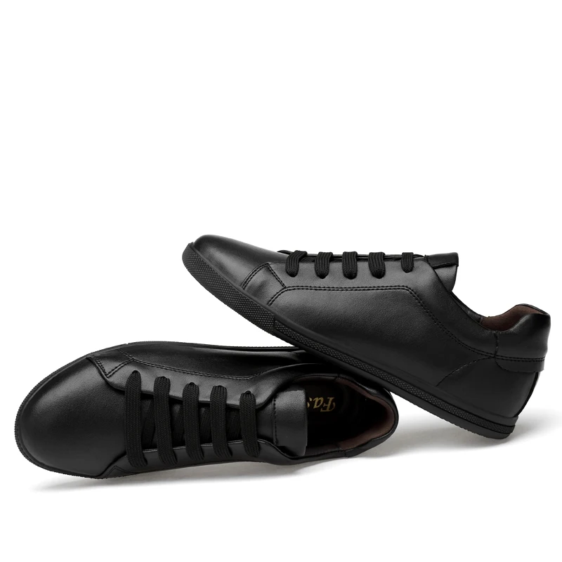 

2019 Men's casual shoes summer New fashion men's shoes breathable skid flats shoes wild fashion Low help sneakers *18266