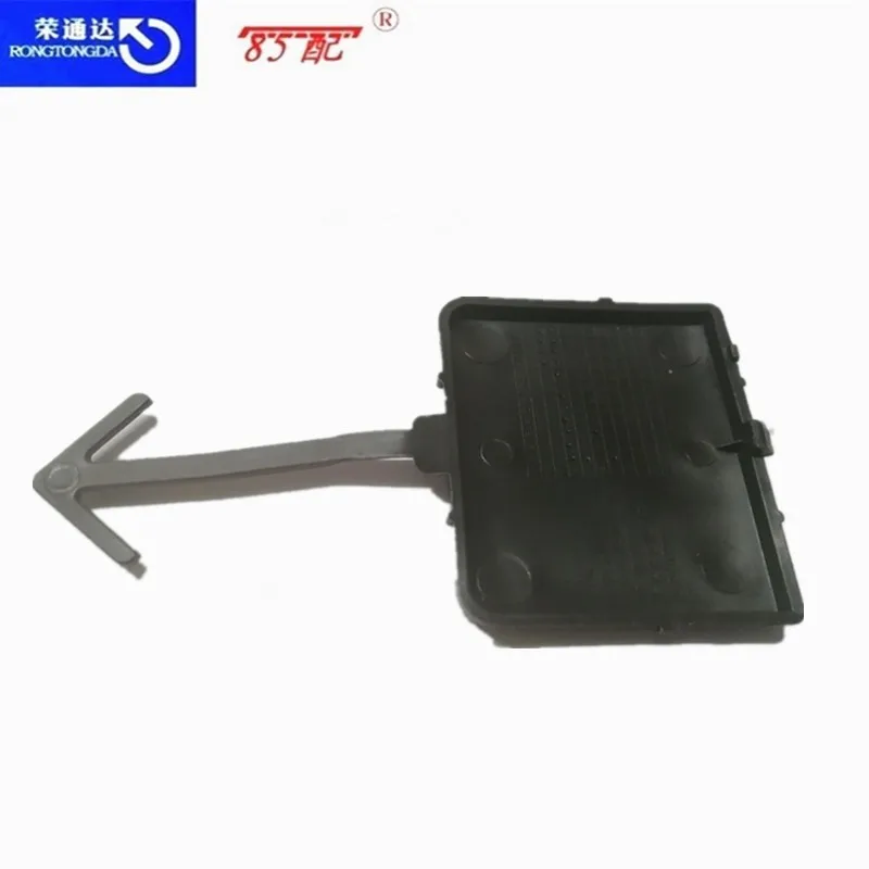 Towing hook cover plate 1607765880 9674753977 1607766980 9674817977 Inlet valve For Peugeot 308 2011- Trailer cover