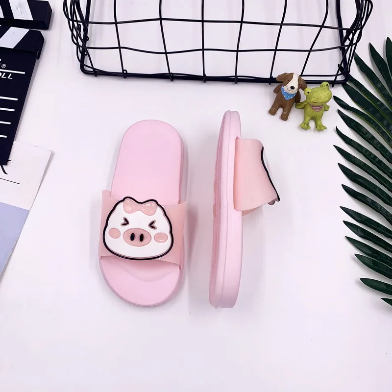 Тапочки с персонажами из мультфильмов для детей обувь с изображением свинки летнее платье для малышей с принтом животных; для детей для ношения в помещении, Тапочки для малышей нескользящая Мягкая подошва сланцы Дети 30-35