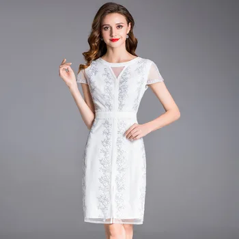 

2020 Big Code Women's Wear Mesh Gold Thread Embroidery Dress Temperament Close Running Bag Hip Skirt