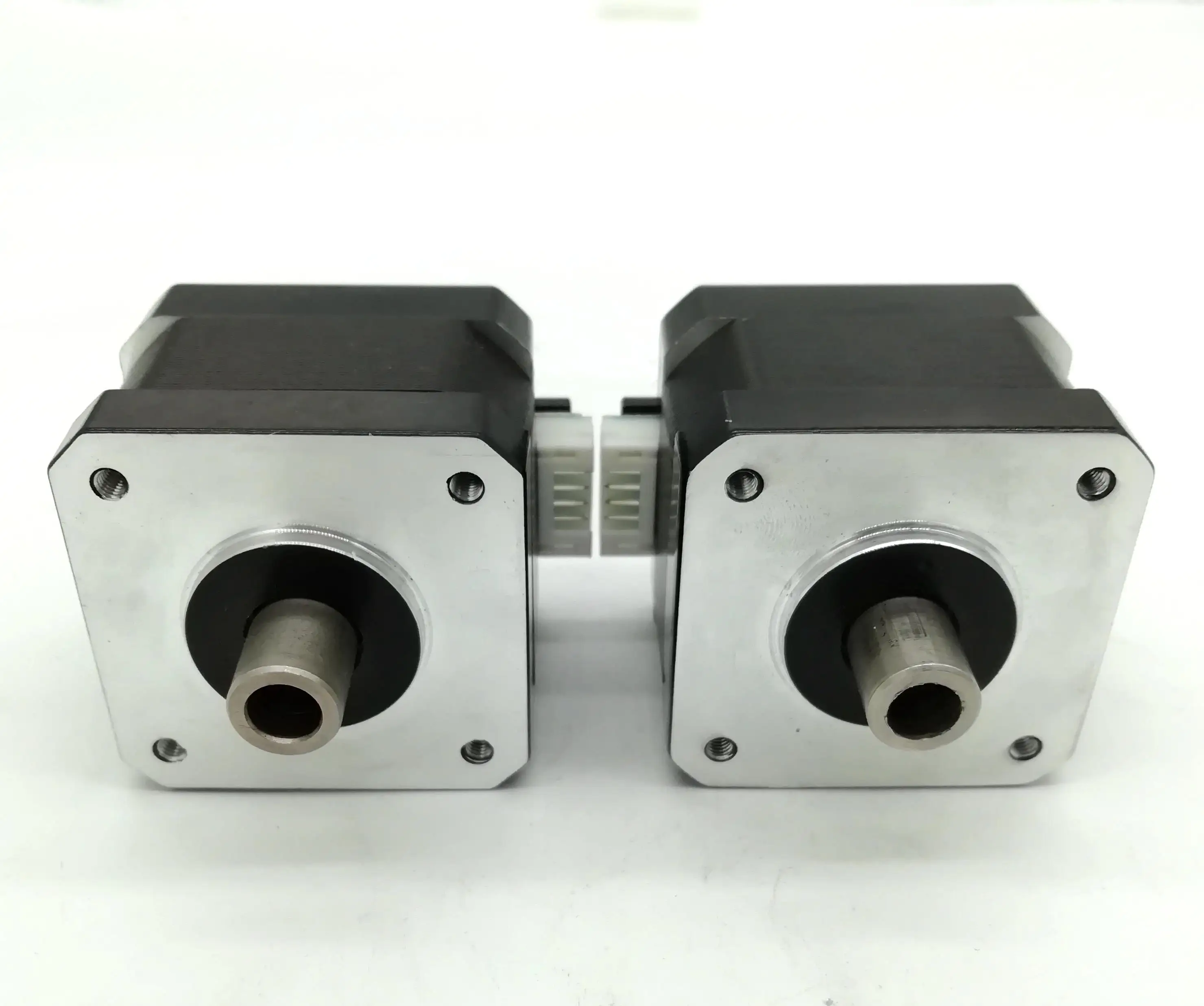 Шаговый двигатель Nema17 с полым валом 34 мм корпус 12 длина вала|hollow shaft stepper motor|stepper
