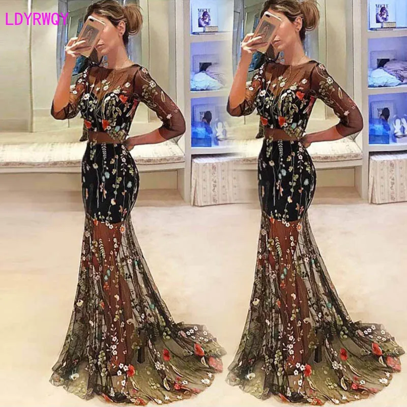 

2019 autumn new European and American women's sexy deep V sleeves stitching mesh perspective embroidered fishtail dress