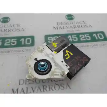 

WINDOW MOTOR FRONT LEFT SEAT LEON (1P1) 1P0837401AC 3C8959701