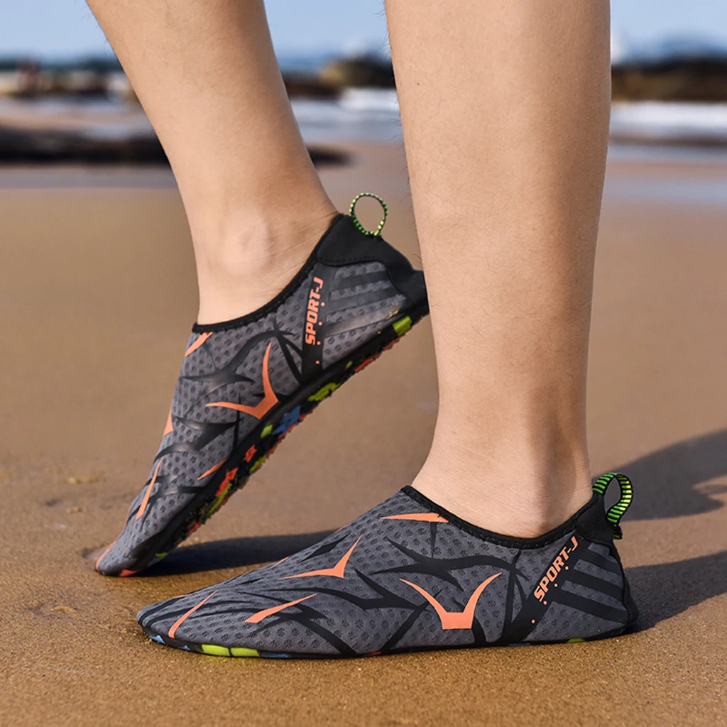 Ultra-Light Water Shoes Beach Swim Pool Barefoot Aqua Sock Swimming Fins Snorkeling Diving Foot Fins for Water Sports