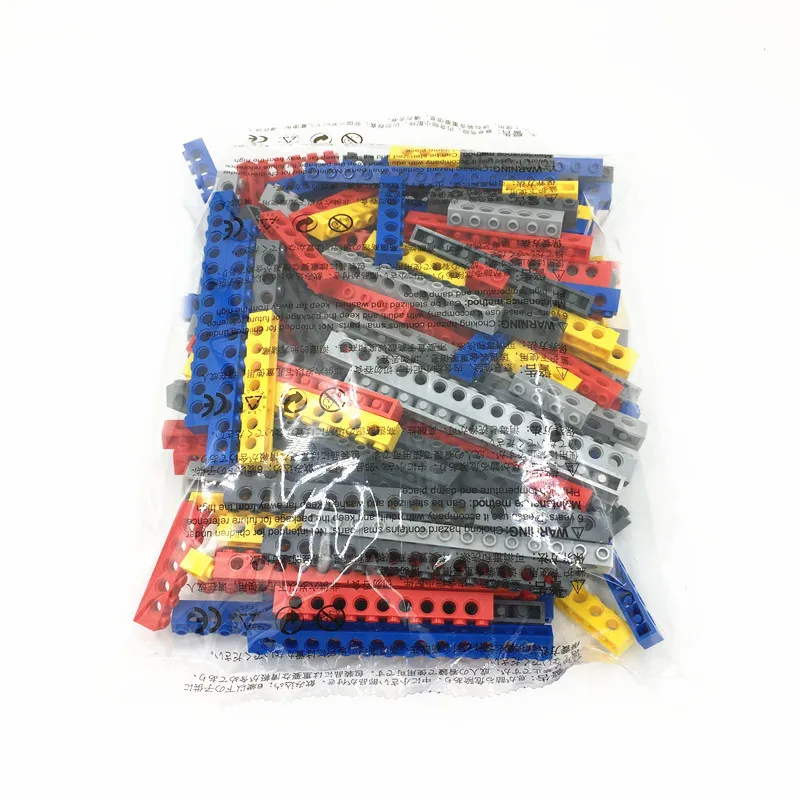 9428494272_1589916803