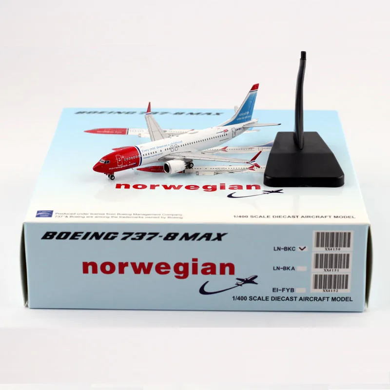 1-400-norway-airline-airplane-737-max8-ln-bkc-b737-model-with-base-landing-gear-alloy-aircraft-diecast-plane-toy-model