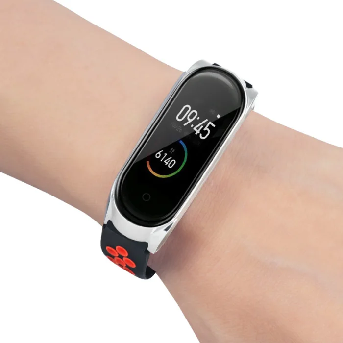 Силиконовый ремешок с металлическим чехлом для Xiaomi Mi Band 3/4 OUJ99