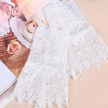 

Women Hollow Out Embroidery Triangle Lace Horn Cuff Sunscreen Fake Sleeve Gloves D08E