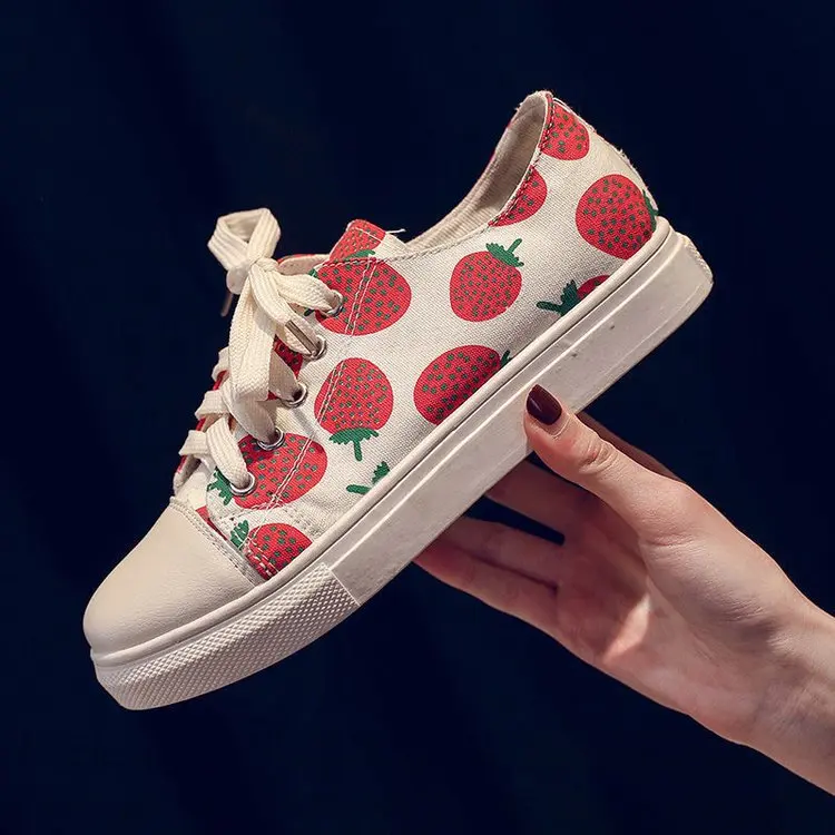 

Today Will Grab New Style Versatile Korean-style Students Strawberry Canvas Shoes