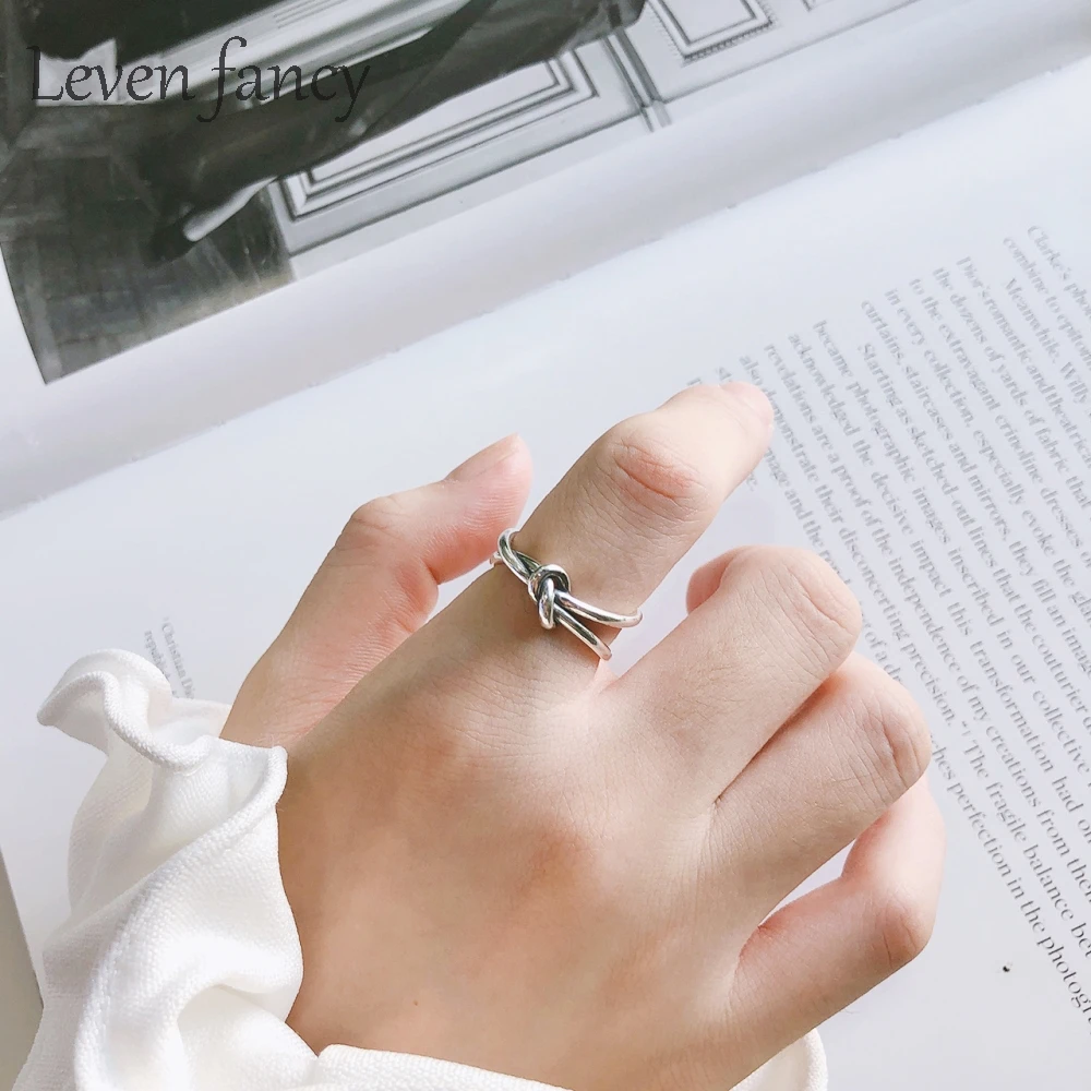 

Oxidized Love Knot Rope Loop Ring For Girl 925 Sterling Silver Band Classic Woven Thumb Ring New Anniversary Statement Ring S925