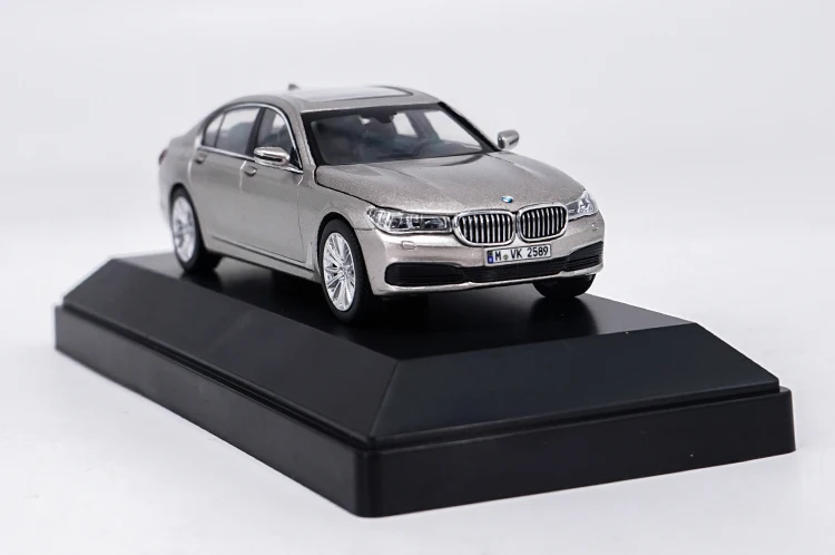 1:43 7 серии 750Li/760Li купе сплав модель автомобиля статическая Высокая имитационная металлическая модель автомобилей с оригинальной коробкой