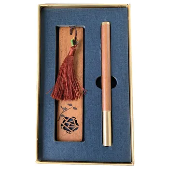 

1 Set of Graduation Gift Kit Wooden Bookmark Sign Pen Souvenir Chinese Style Bookmark Brown