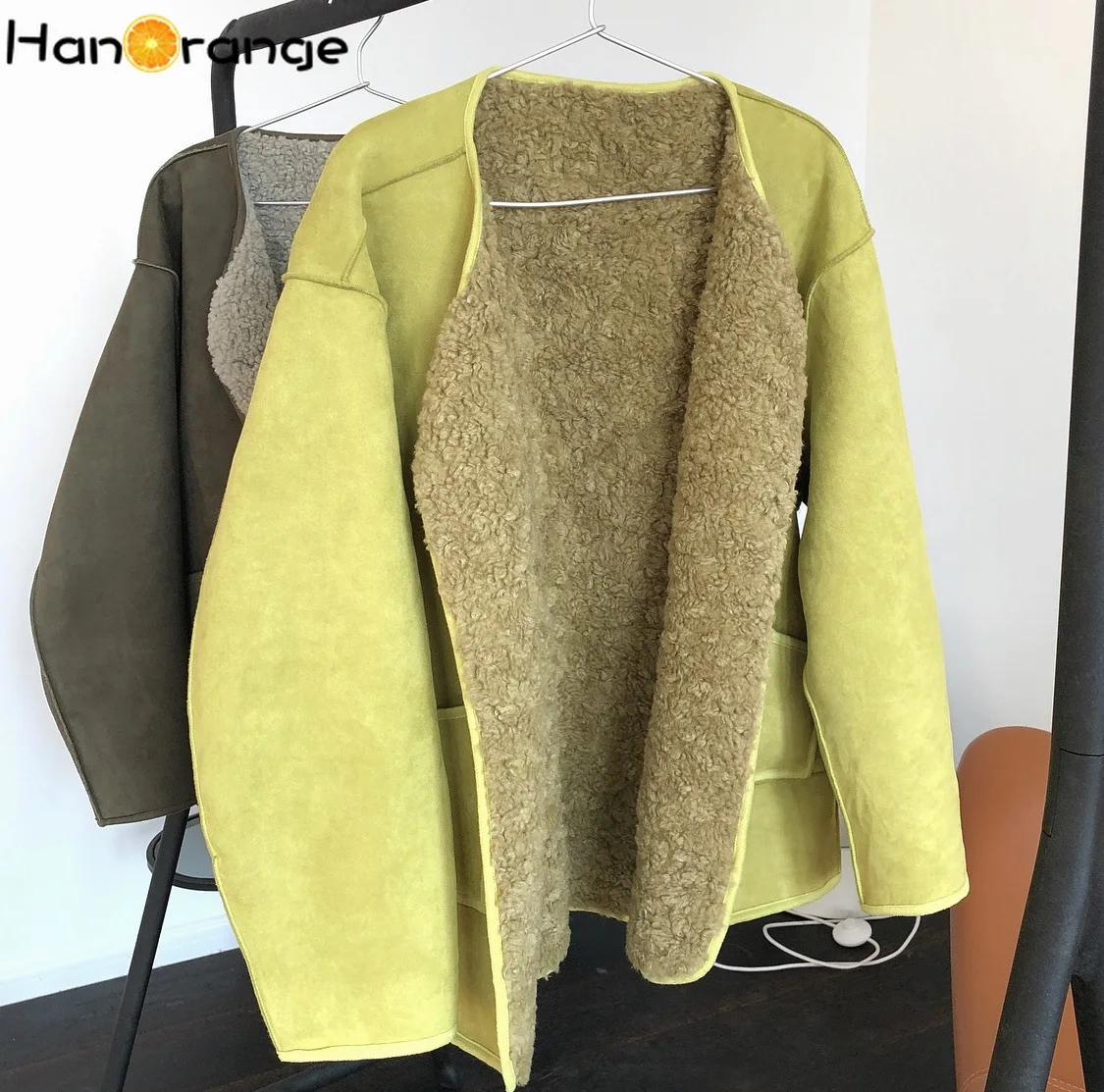 Winter Women Fashionable Soft Double-Sided Wearable Lambswool Coat Loose Padded Cocoon Wool Coat