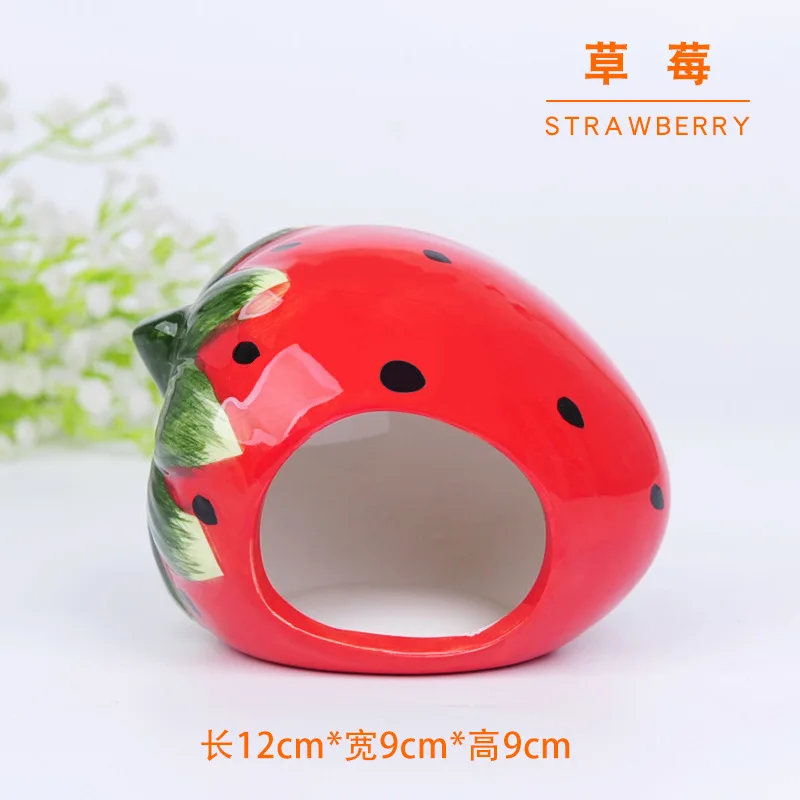 Strawberry Домик для маленьких питомцев, керамический домик, милая очаровательная пещера, мультяшное фруктовое гнездо для хижины, для мини-животных, зародышей, шиншилл, хомяк - Цвет: Strawberry
