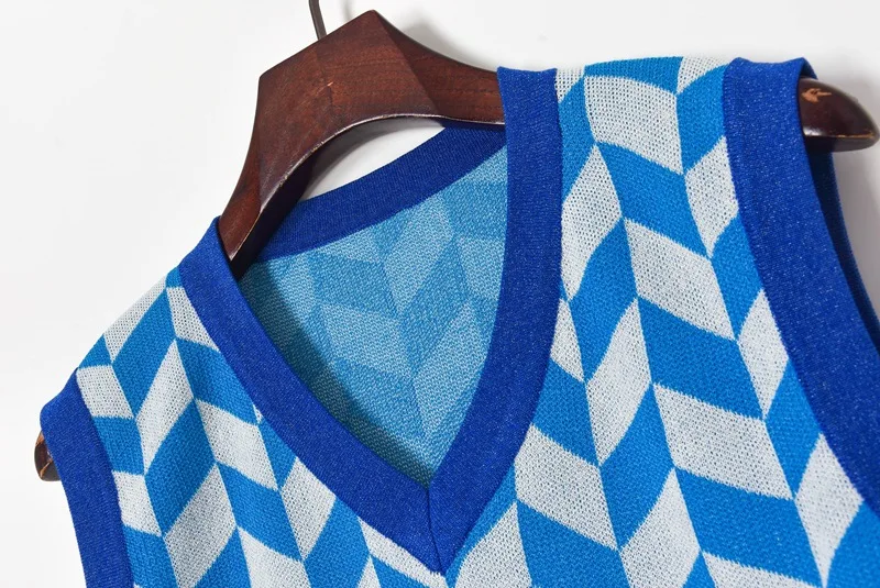 Sweater Vest Image 6