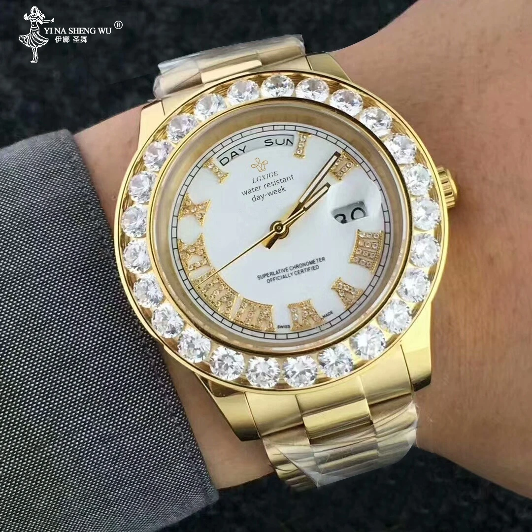 Мужские водонепроницаемые часы со стразами золотистые и Серебристые с ремешком