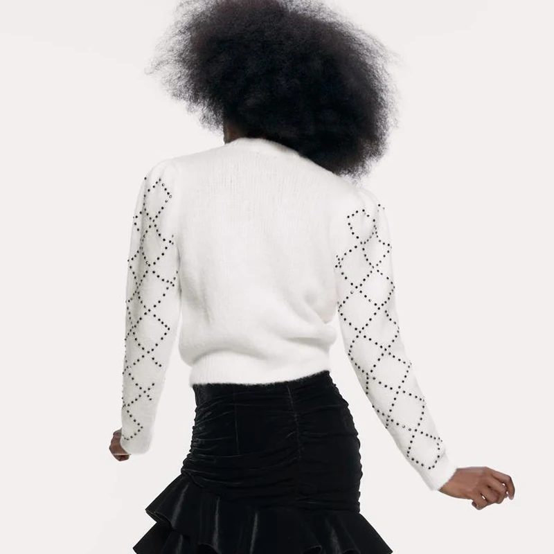 ZOEPO Beading Sweaters Women Fashion Autumn Casual O Neck Sweater Women Elegant Slim Long Sleeve Sweaters Female Ladies LE