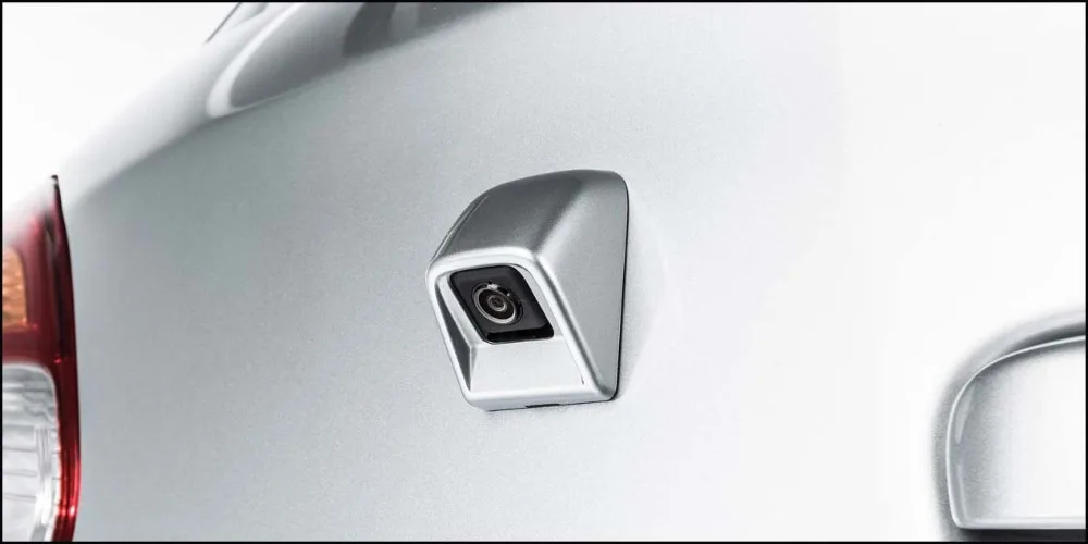 2015-Mitsubishi-Mirage-ES-rear-camera0