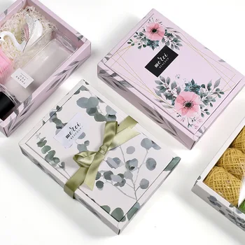 

50pcs 18*13*4cm Small fresh green leaves and flowers Packing Paper Box Gift Package Stuff