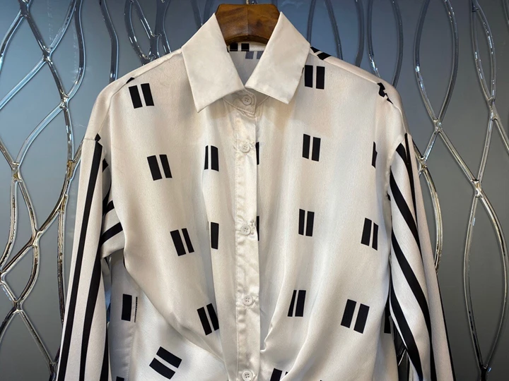 The new autumn and winter women's lapel was thin waist print dress kink 1207