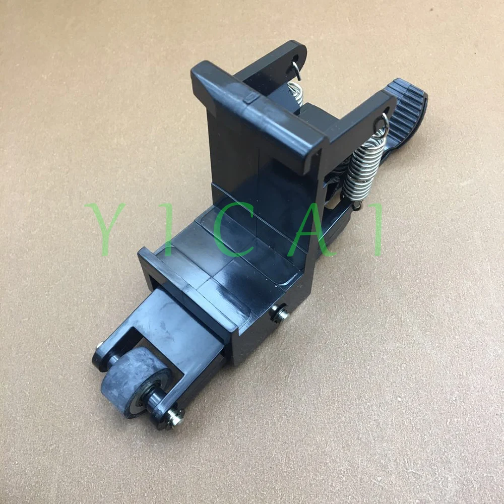 

2PCS Cutting plotter Kuco pinch roller assembly for Teneth TH1300X 740 T2448LX TH1300L cutter pressure frame rubber wheel ASSY