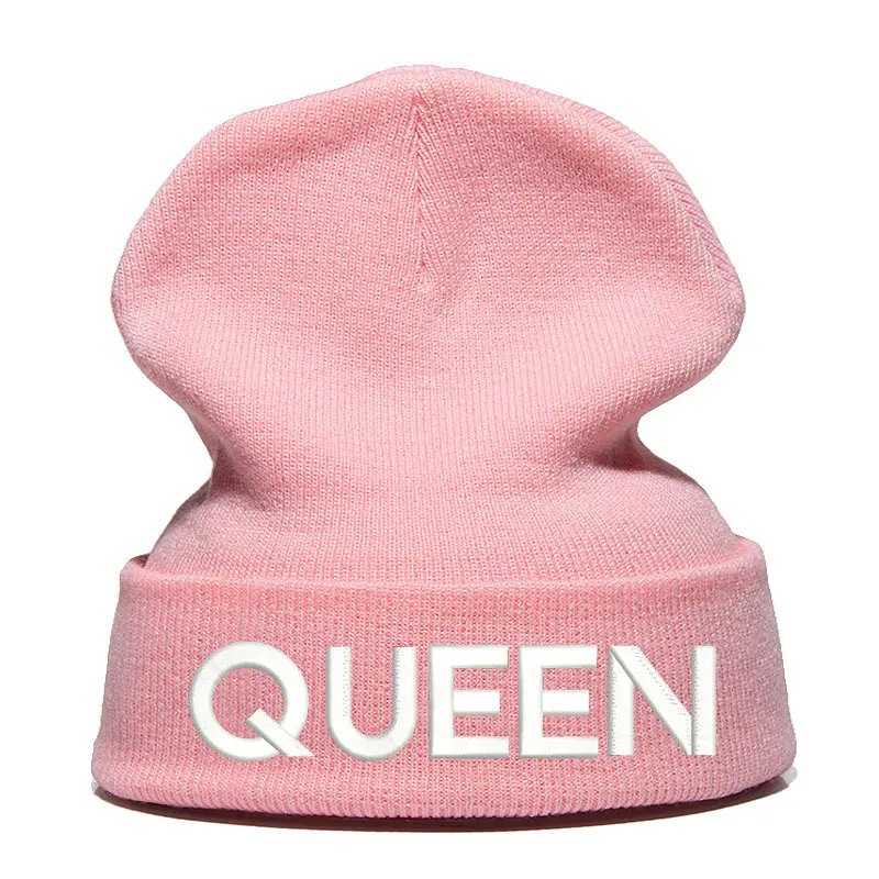 Шапка с принтом queen шапка Skullie шапка, вязаная шапка-носок зимняя Осенняя вязаная вышивка Кепка в стиле хип-хоп Мужская и женская Подростковая Кепка для уличных танцев черная - Цвет: pink white