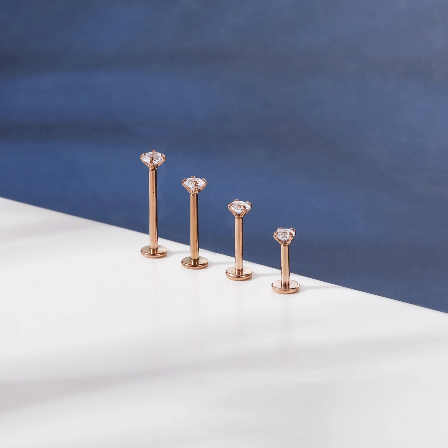 ZS 3PCS/LOT Stainless Steel Tragus Earring Cartilage Gold Plated Lip Ring Crystal Labret Piercing Ring 16G Helix Women Earring