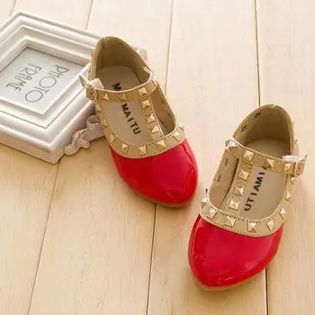 

2019 Fashion Princess Girls Shoes Children Casual PU Leather moccasins Kids Dancing Baby Fashion mary jean Rivets sandals