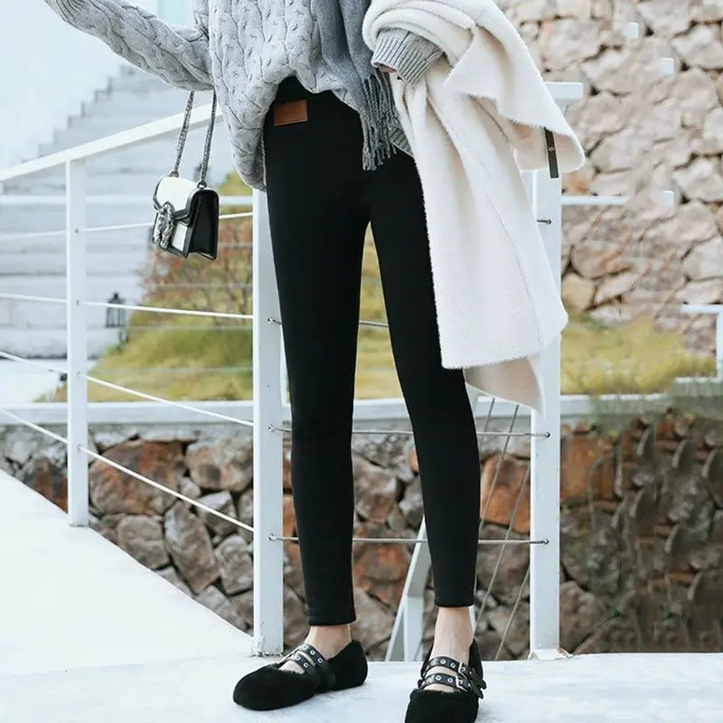 

Warm Women's Plus Velvet Winter Leggings Ankle-Length Solid Black Pants High Plus Size Women Leggings 3XL Female Causal Trousers