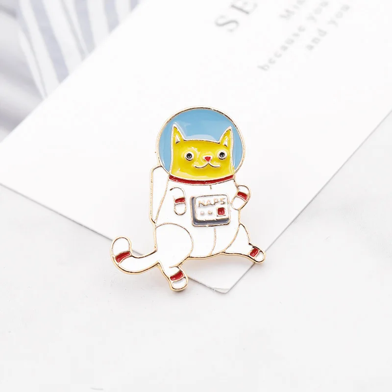 Cartoon Cute Astronaut Cat Brooches for Women Cute Space Capsule Badge Jewelry Enamel Pins Hijab Pins Accessories Gifts