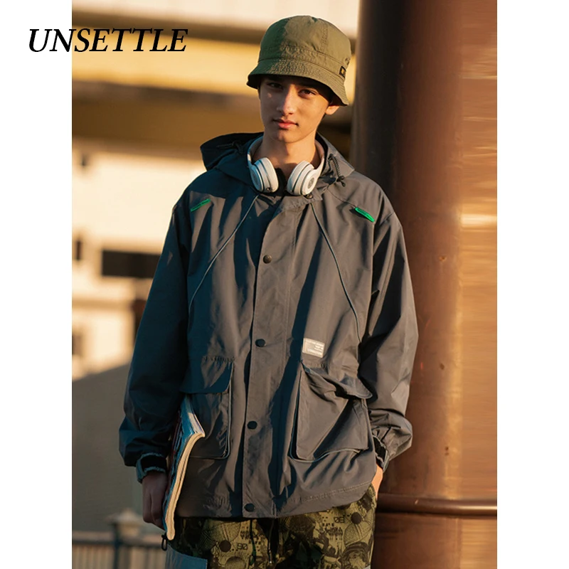 

Unsettle 2020SS Multi Pockets Hooded Light and Thin Windbreaker Jackets Hip Hop Track Jacket Coats Streetwear Hipster Outwear