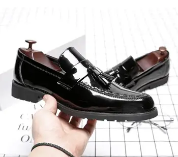 

slip-on Shiny tassel Men oxford Genuine Leather pointed toe dress shoes for men Comfortable party wedding shoes